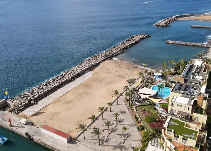 Sea And Sun 4 - Jardim * サンタナ